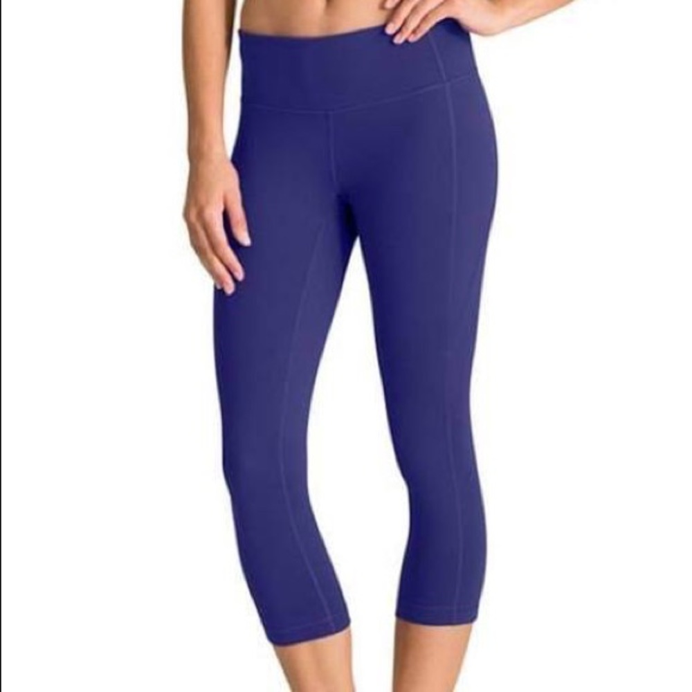 Athleta Revelation Capri Purple Leggings